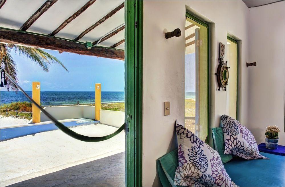 Beach Front House At Puerto Morelos Exterior photo